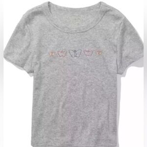AE - Cropped Hey Baby Tee - Women's Size: Small - Color:
Heather Gray -NEW!!